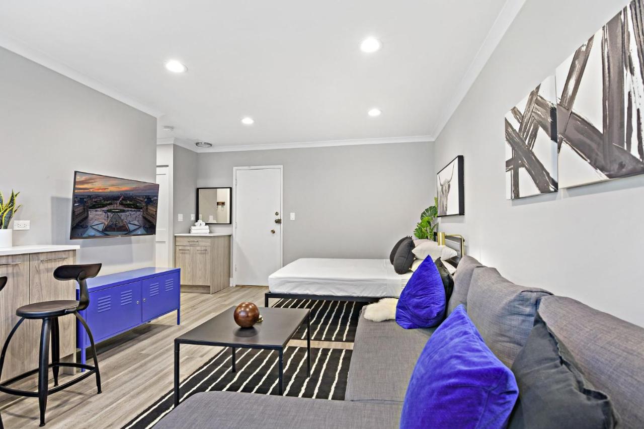 Sophisticated Studio Apartment With Modern Kitchen - Oakdale Od2 Rep Chicago Extérieur photo