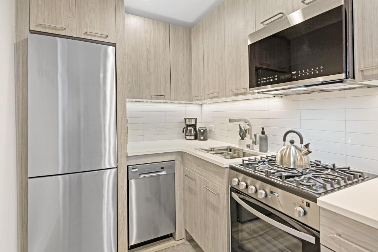 Sophisticated Studio Apartment With Modern Kitchen - Oakdale Od2 Rep Chicago Extérieur photo