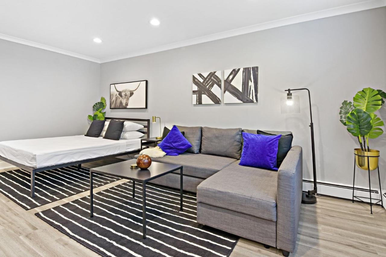Sophisticated Studio Apartment With Modern Kitchen - Oakdale Od2 Rep Chicago Extérieur photo